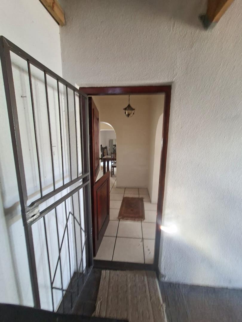 3 Bedroom Property for Sale in Mabille Park Western Cape